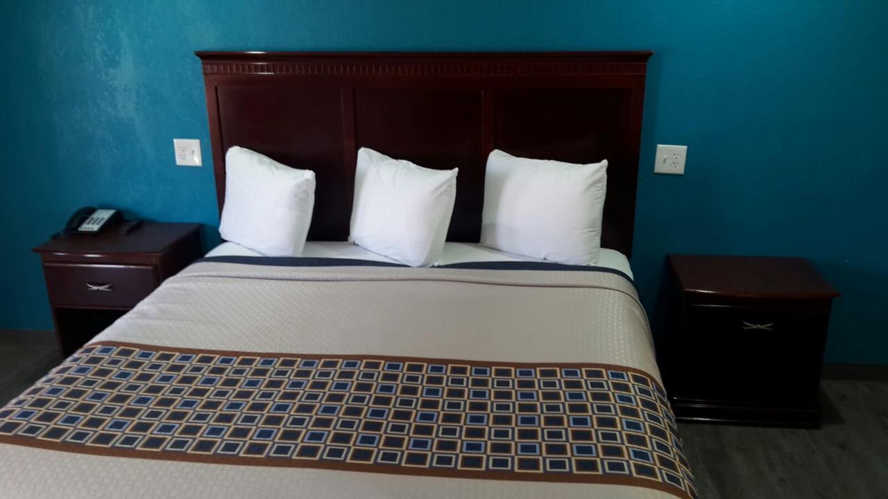 Paris Inn And Suites Dış mekan fotoğraf