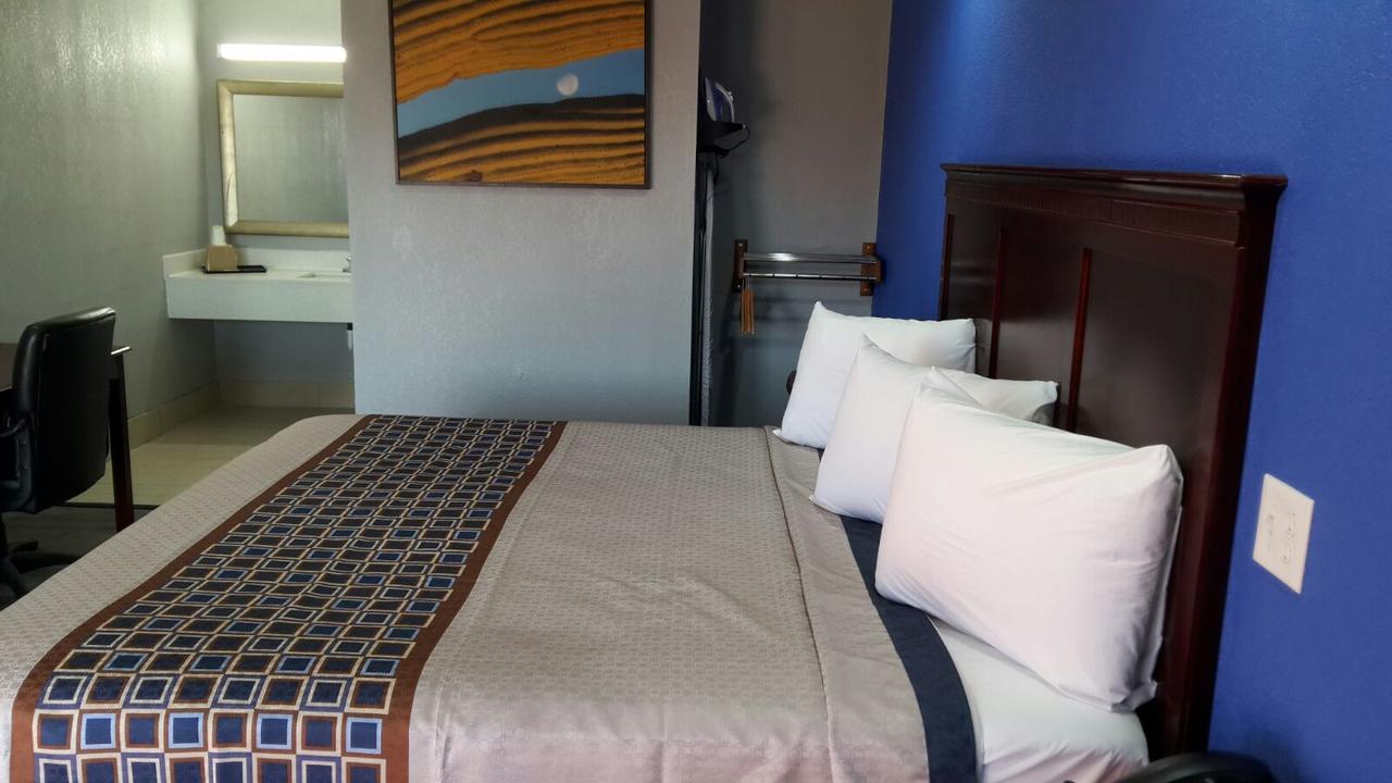 Paris Inn And Suites Dış mekan fotoğraf